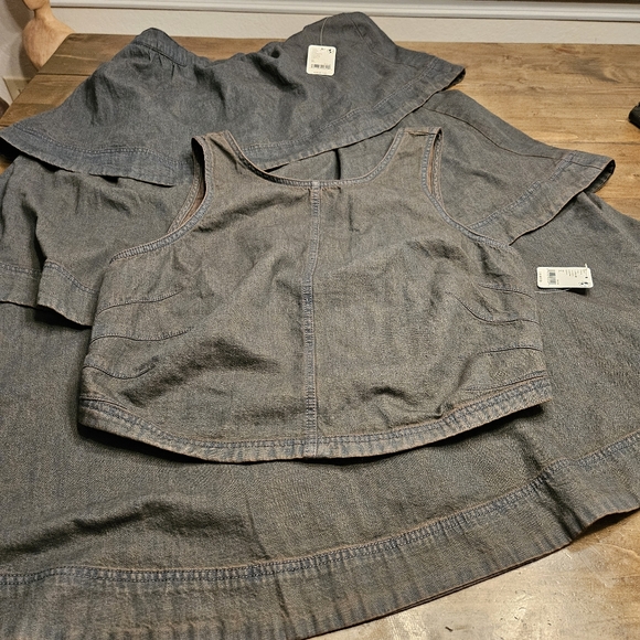 NWOT Free People 2 Piece Ryder Denim Set Skirt & Crop Top Size-XL - Picture 6 of 8